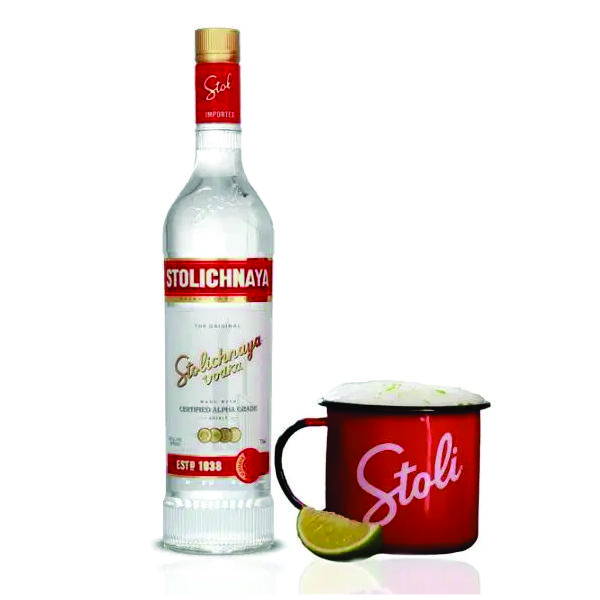 Kit Vodka Stolichnaya 750 + Caneca Personalizada